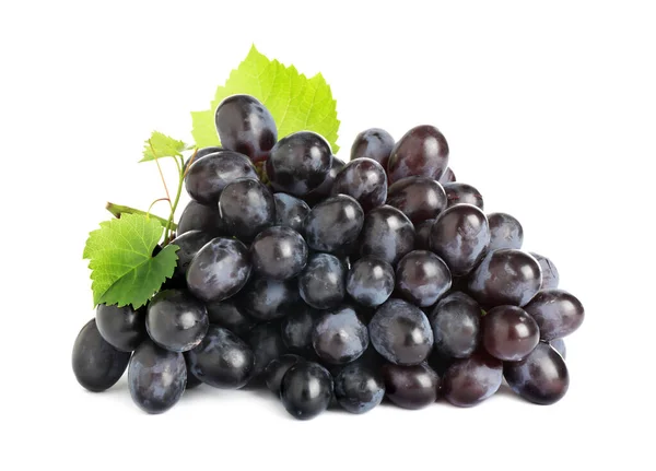 Bunch Fresh Ripe Juicy Dark Blue Grapes Leaves Isolated White — Stock Photo, Image