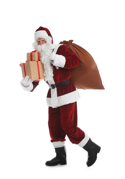 Santa Claus Con Saco Regalos Caminando Sobre Fondo Blanco — Foto de Stock