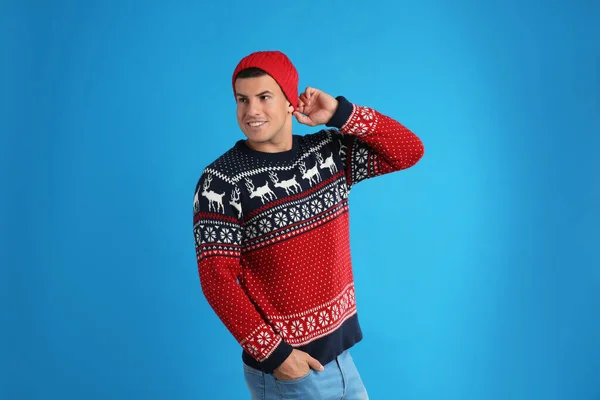 Handsome Man Christmas Sweater Hat Blue Background — Stock Photo, Image