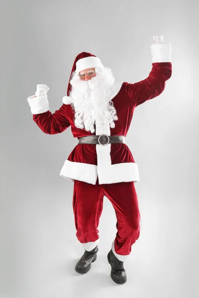 Full Length Portrait Santa Claus Light Grey Background — Stock Photo, Image