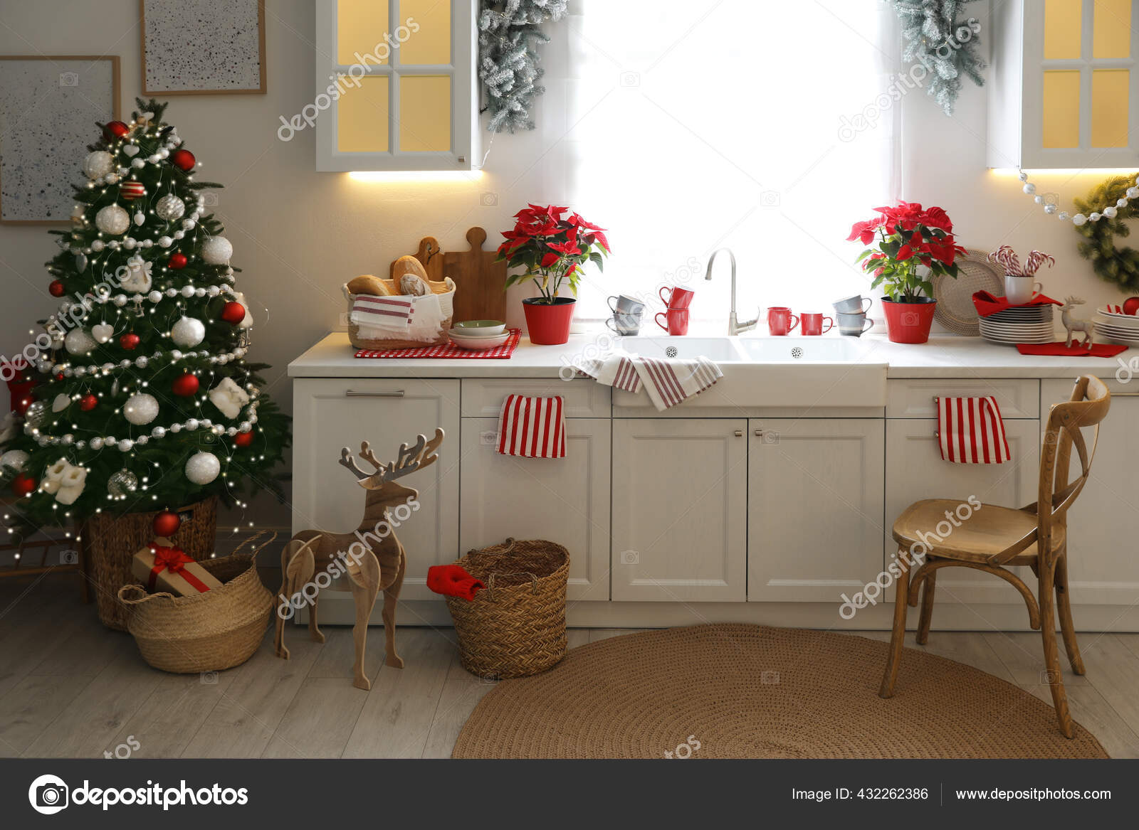 Hermoso Interior Cocina Con Árbol Navidad Decoración Festiva