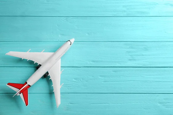 Παιδικό Αεροπλάνο Ανοιχτό Μπλε Ξύλινο Φόντο Πάνω Όψη Χώρος Για — Φωτογραφία Αρχείου