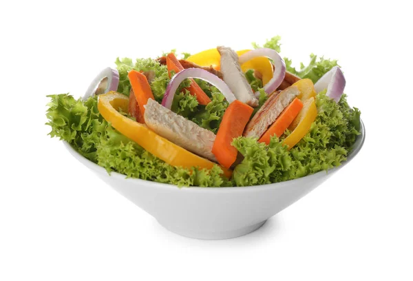 鲜嫩的鸡肉沙拉 蔬菜在白菜中分离 — 图库照片