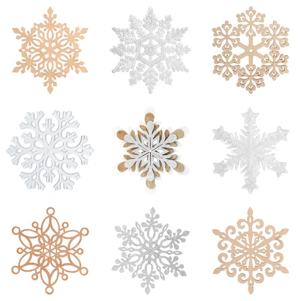 Set Bellissimi Fiocchi Neve Decorativi Sfondo Bianco — Foto Stock