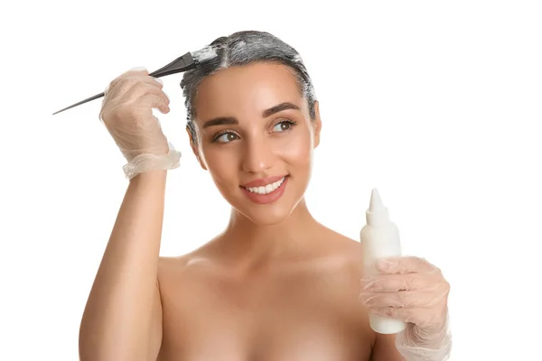 Young Woman Applying Dye Hairs White Background — Stock Photo, Image