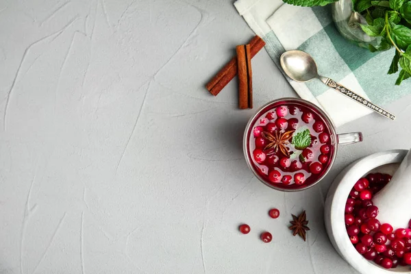 Tasty Hot Cranberry Tea Fresh Ingredients Light Table Flat Lay — Stock Photo, Image