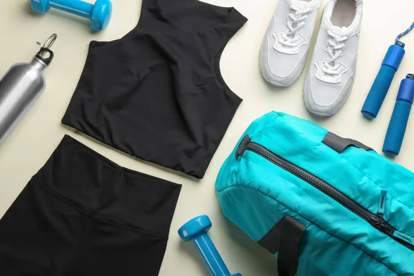 Flat Lay Composition Gym Bag Sportswear Beige Background — Stock Photo, Image