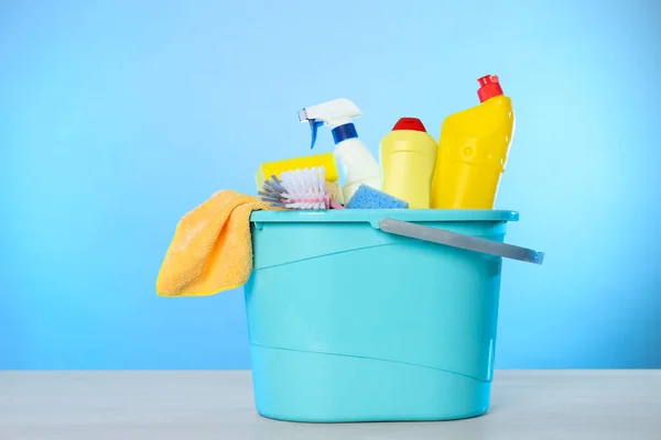 Bucket Different Cleaning Products Supplies Light Table — Stock Photo, Image