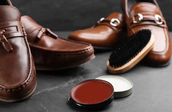 Shoe Care Accessories Footwear Black Slate Background Closeup — Stock Photo, Image