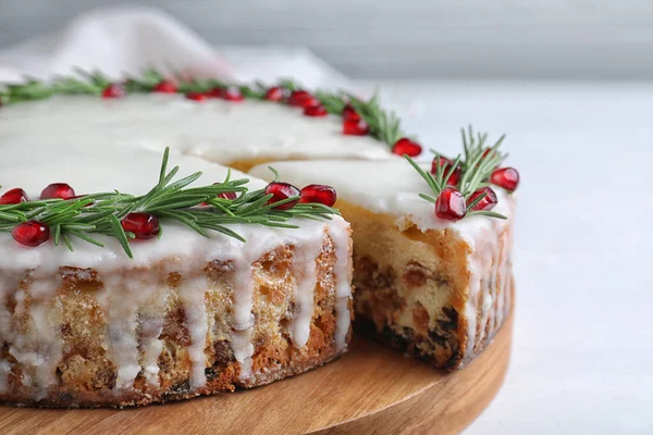 Traditional Christmas Cake Decorated Rosemary Pomegranate Seeds White Table Closeup — Stock Photo, Image