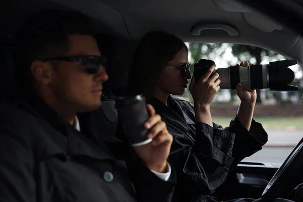 Private Detectives Modern Camera Spying Car — Stock Photo, Image