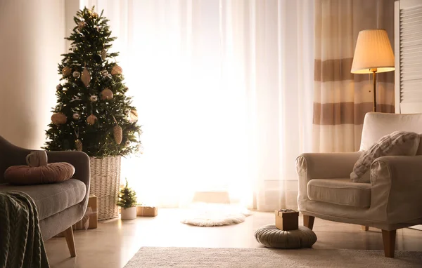 Bellissimo Soggiorno Interno Decorato Natale — Foto Stock