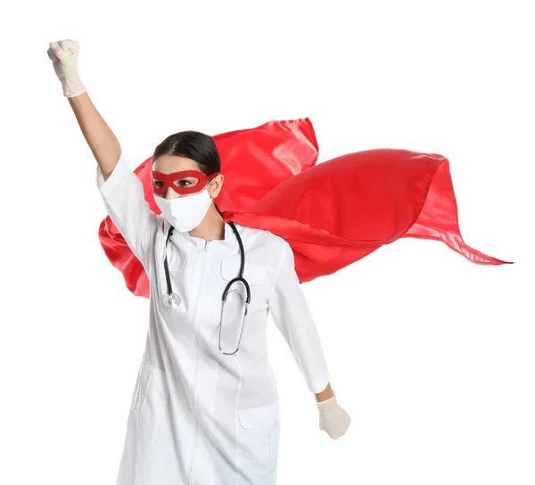 白い背景にスーパーヒーローの格好をした医者 Covid 19と戦う医療従事者の概念 — ストック写真