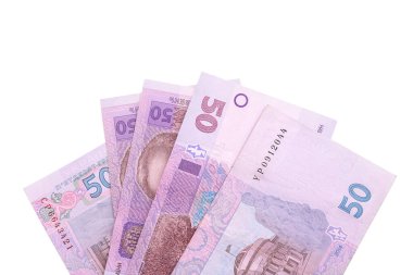 Beyaz arka planda 50 Ukrayna Hryvnia banknotu, üst görünüm