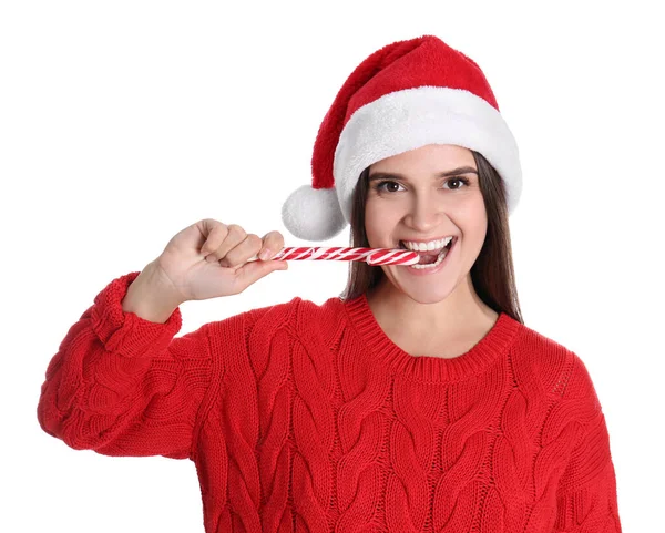 Hübsche Frau Mit Weihnachtsmütze Und Rotem Pullover Der Zuckerrohr Auf — Stockfoto