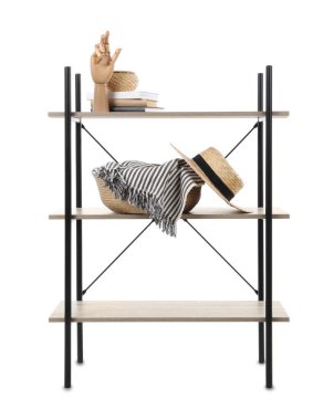 Beyaz üzerine farklı şeyler izole edilmiş şık raf ünitesi