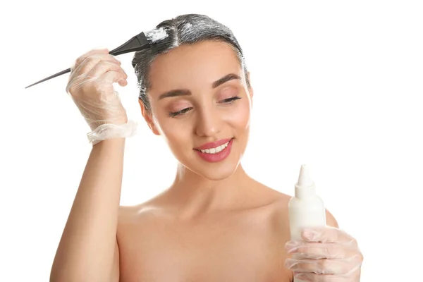 Young Woman Applying Dye Hairs White Background — Stock Photo, Image