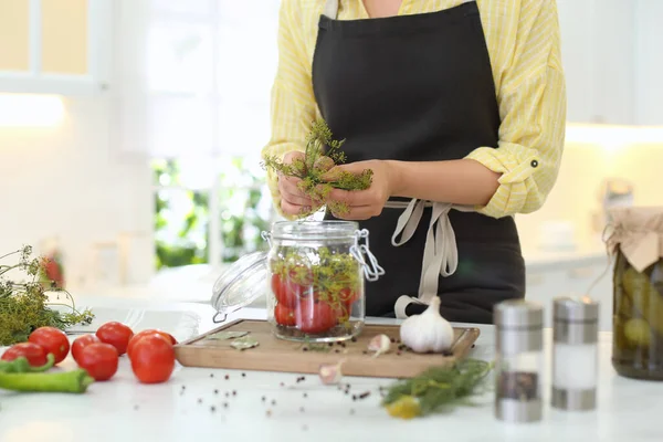 Woman Putting Dill Pickling Jar Table Kitchen Closeup — Stock Photo, Image