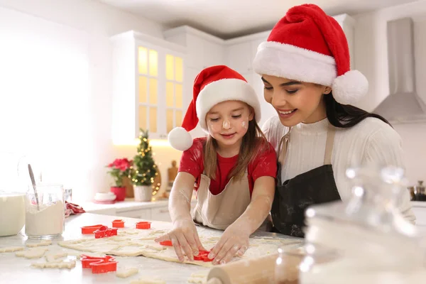 Mother Her Cute Little Daughter Making Christmas Cookies Kitchen — Stock Photo, Image