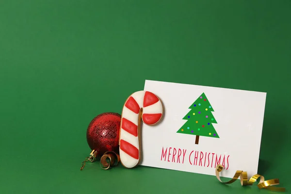 Biglietto Auguri Con Testo Buon Natale Palla Biscotto Sfondo Verde — Foto Stock