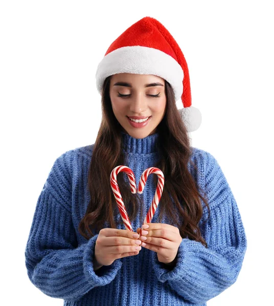 Hermosa Mujer Santa Claus Sombrero Haciendo Corazón Con Bastones Caramelo —  Fotos de Stock