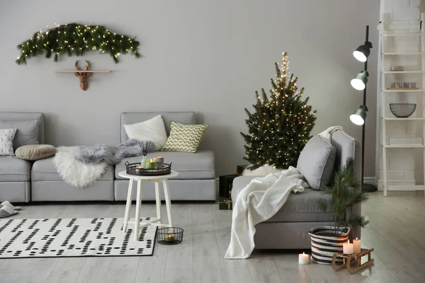 Sala Estar Elegante Com Decorações Natal Design Interiores — Fotografia de Stock