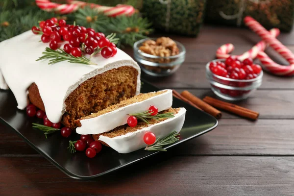 Traditional Classic Christmas Cake Decorated Cranberries Rosemary Wooden Table — Stock Photo, Image
