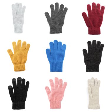 Beyaz arka planda yün eldivenler, üst görünüm