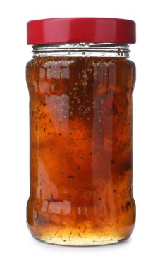 Ev yapımı lezzetli incir reçeli beyaza izole edilmiş.