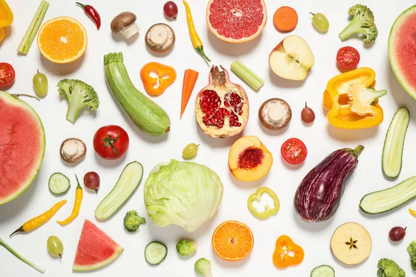 Świeże Organiczne Owoce Warzywa Białym Tle Płaskie Leżaki — Zdjęcie stockowe