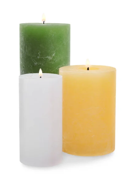 Conjunto Velas Cera Chamas Fundo Branco — Fotografia de Stock