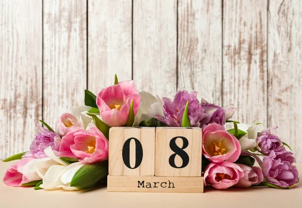 Block Calendar Date 8Th March Tulips Table Wooden Background Space — Stock Photo, Image