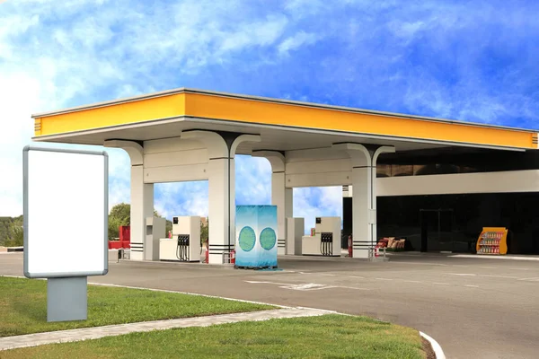 Leere Werbetafel Moderner Tankstelle Freien Platz Für Design — Stockfoto