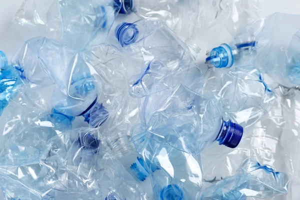 Mnoho Nich Používá Plastové Láhve Jako Pozadí Horní Pohled Problém — Stock fotografie