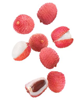 Beyaz arka planda düşen lezzetli lychees seti