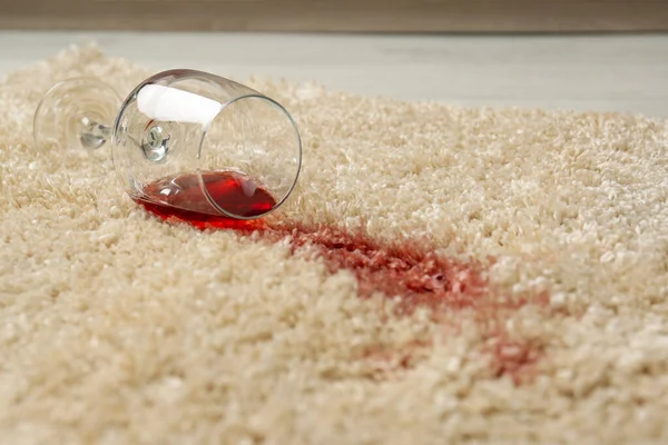 Overturned Glass Spilled Red Wine Soft Carpet Closeup — Stock Photo, Image