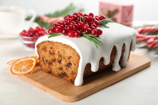 Traditional Christmas Cake White Wooden Table Closeup Classic Recipe — Stock Photo, Image