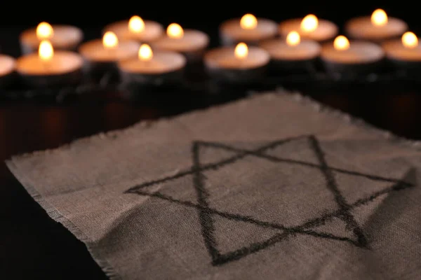 Tissu Avec Étoile David Sur Fond Noir Journée Mémoire Holocauste — Photo