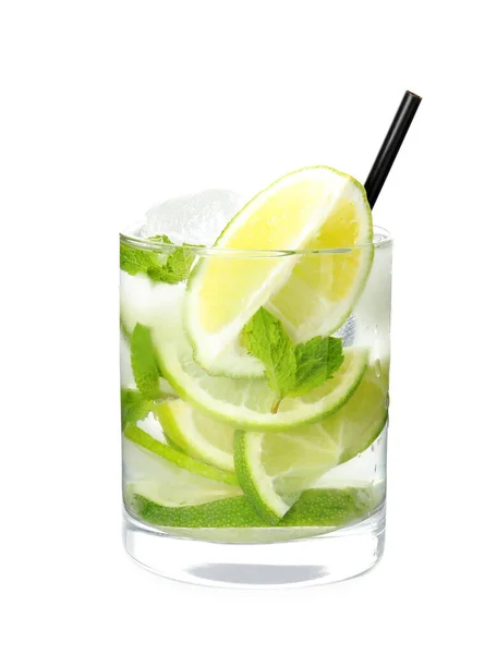 Köstlicher Mojito Glas Isoliert Auf Weiß — Stockfoto