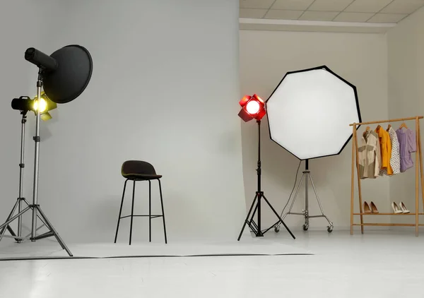 Interiör Modern Fotostudio Med Professionell Utrustning — Stockfoto