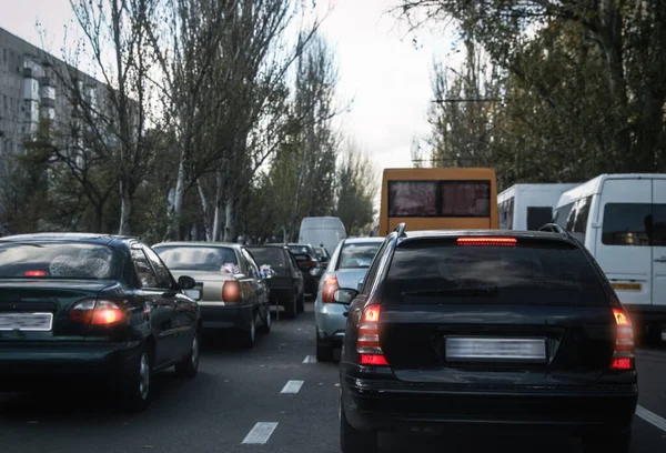 Auto Ingorgo Sulla Strada Della Città — Foto Stock