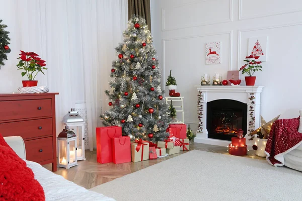 Living Room Fireplace Christmas Decorations Festive Interior Design — Stock Photo, Image