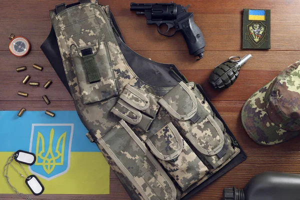 Equipo Táctico Bandera Ucrania Mesa Madera Puesta Plana — Foto de Stock