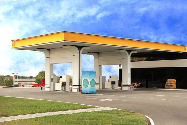 Moderna Gasolinera Aire Libre Día Soleado — Foto de Stock