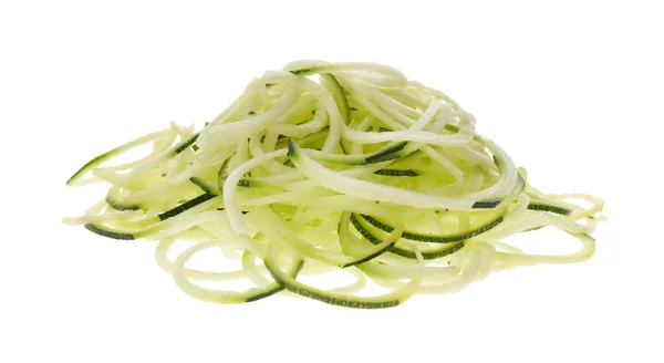 Deliziosa Pasta Zucchine Fresche Sfondo Bianco — Foto Stock