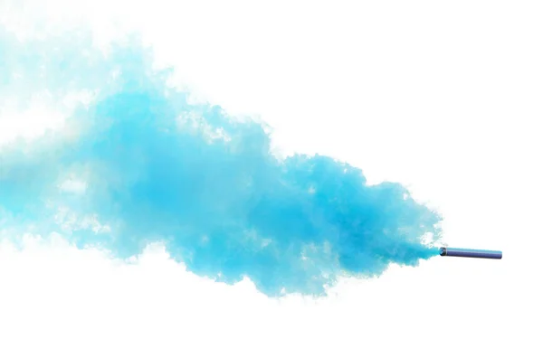 屋外の白い壁の近くに青い煙爆弾を持つ女性 クローズアップ — ストック写真