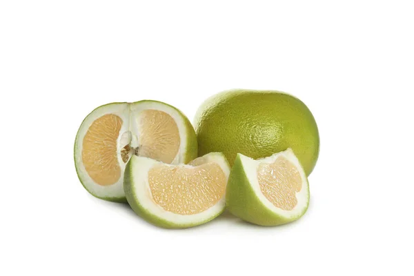 Frutas Enteras Cortadas Sobre Fondo Blanco —  Fotos de Stock