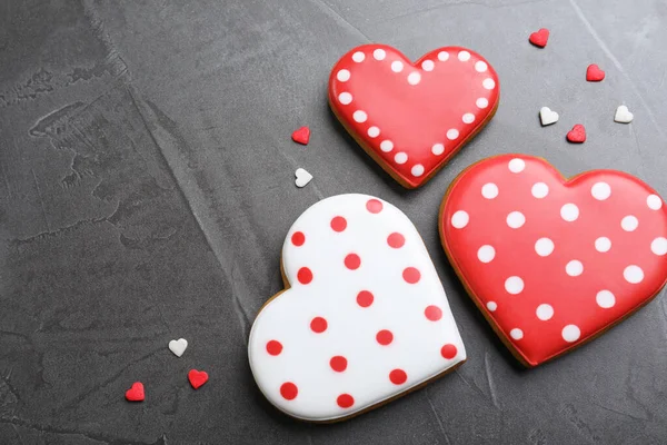 Valentine Day Cookies Grey Table Flat Lay Space Text — Stock Photo, Image