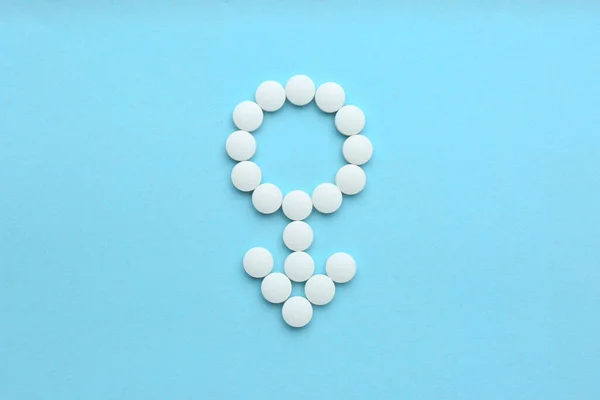 Male Sign Made White Pills Light Blue Background Flat Lay — Stock Photo, Image