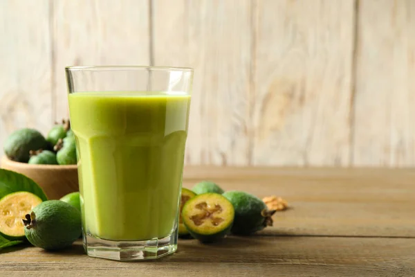 Verse Feijoa Smoothie Vers Fruit Houten Tafel Close Ruimte Voor — Stockfoto